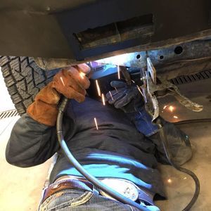 Meet your Posher, Hunter